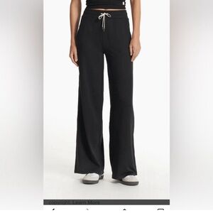 Vuori Charcoal Wide-Leg Pants